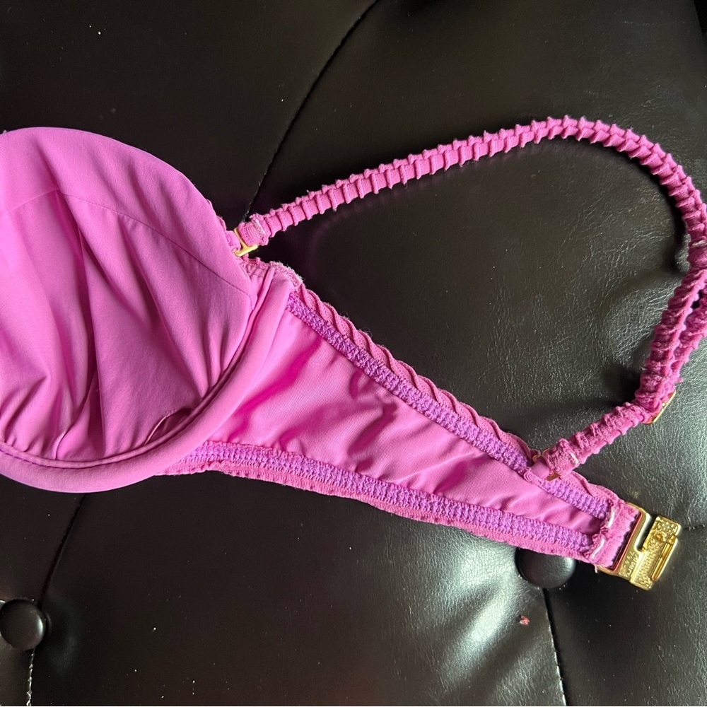 NWT Vix Taylor Bikini Top in Kayla Lotus, size M - Picture 4 of 6